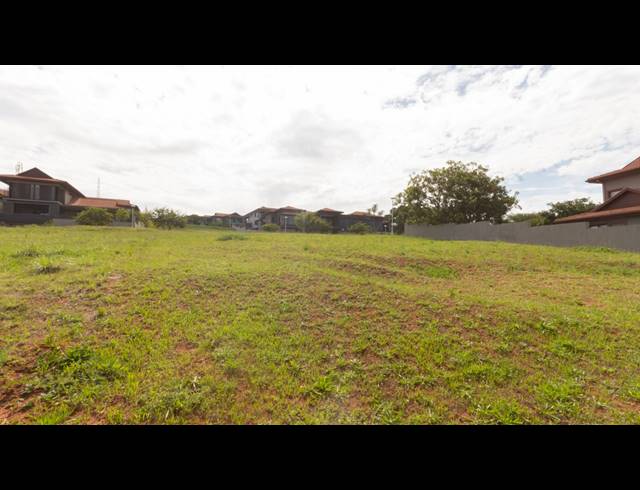 1,075M² VACANT LAND FOR SALE IN IZINGA